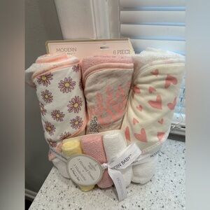 Modern Baby Floral and Heart Print Baby Towels
